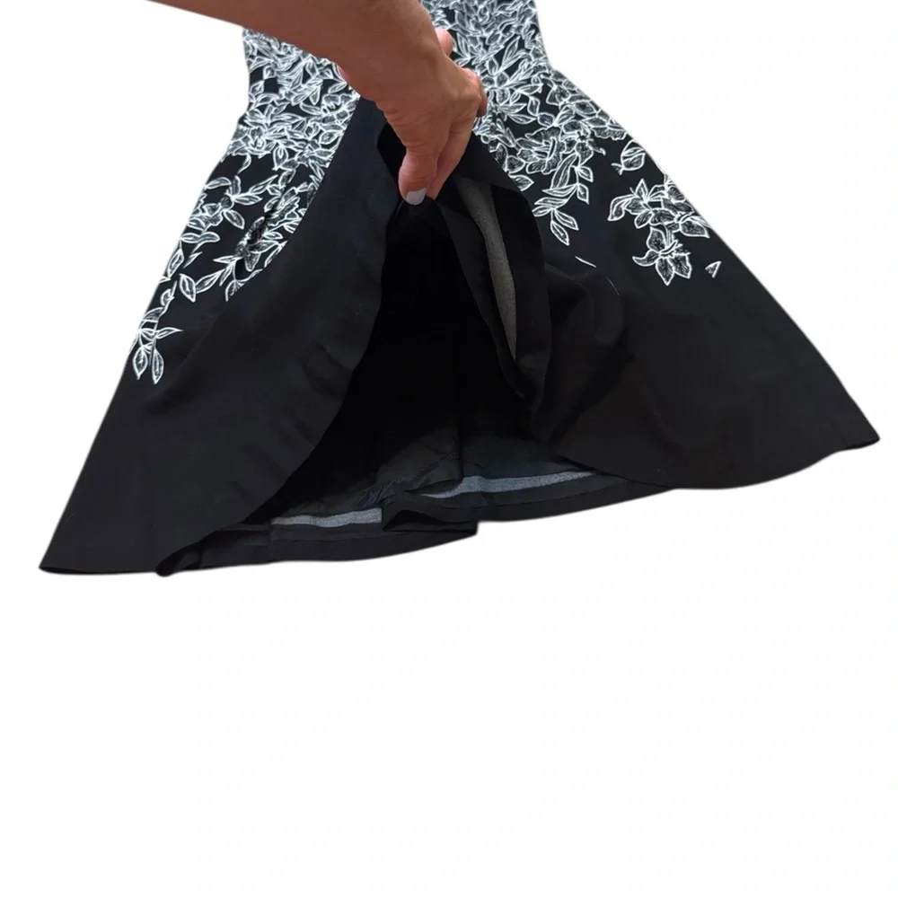 Lauren Ralph Lauren Dress - Picture 4 of 10